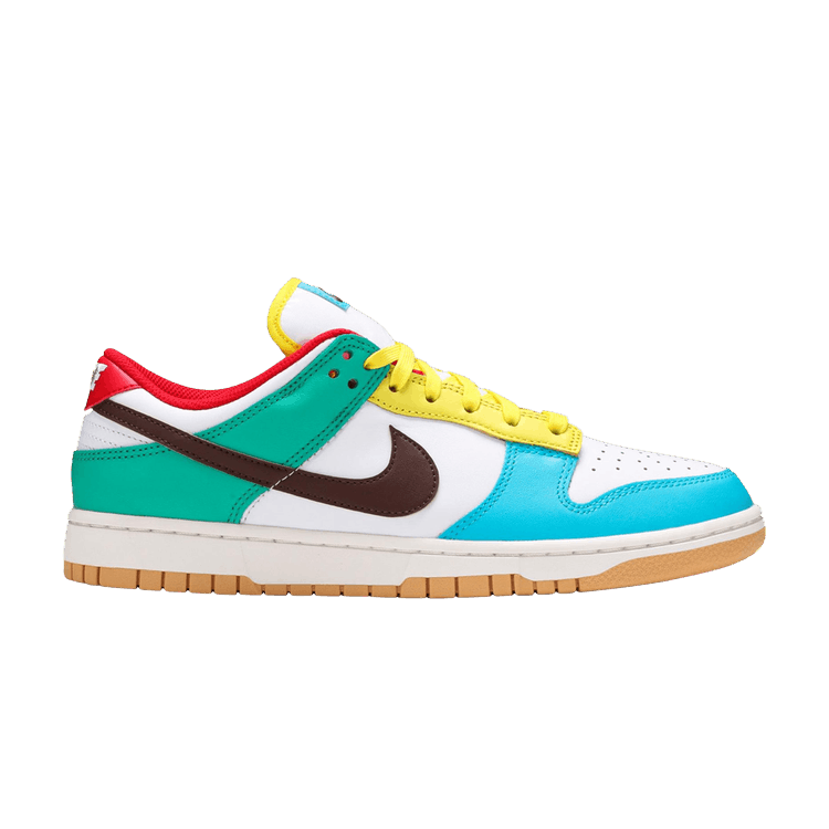 Dunk Low SE 'Free.99 - White' Sample