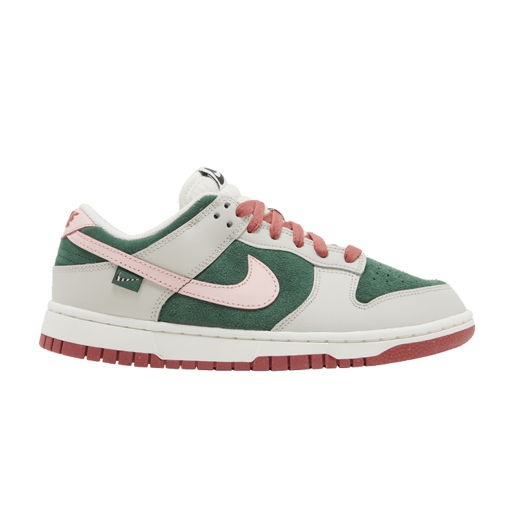 Wmns Dunk Low SE 'All Petals United'