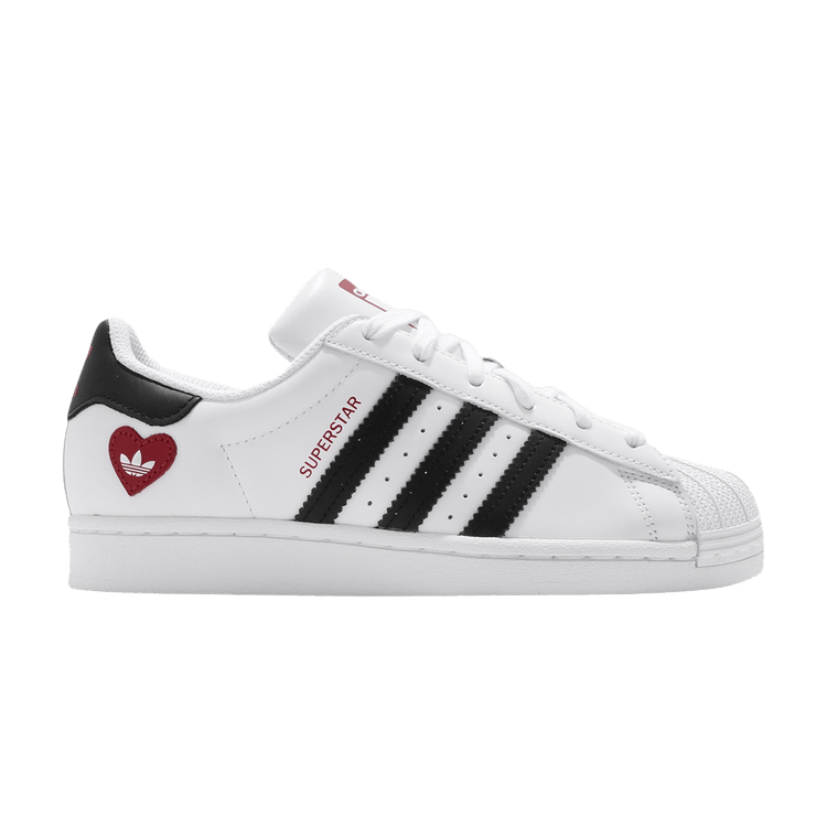 Superstar 'Valentine's Day'