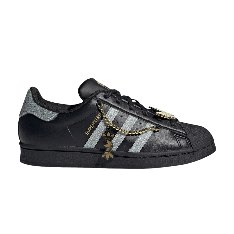 Wmns Superstar 'Sneaker Queen'
